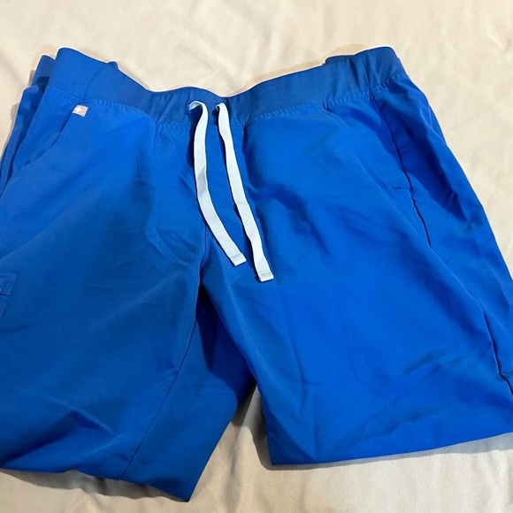 FIGS Royal Blue Scrub Set Rafaela Top + Zamora Jogger Size L | EUC PO 2437 - Picture 6 of 8